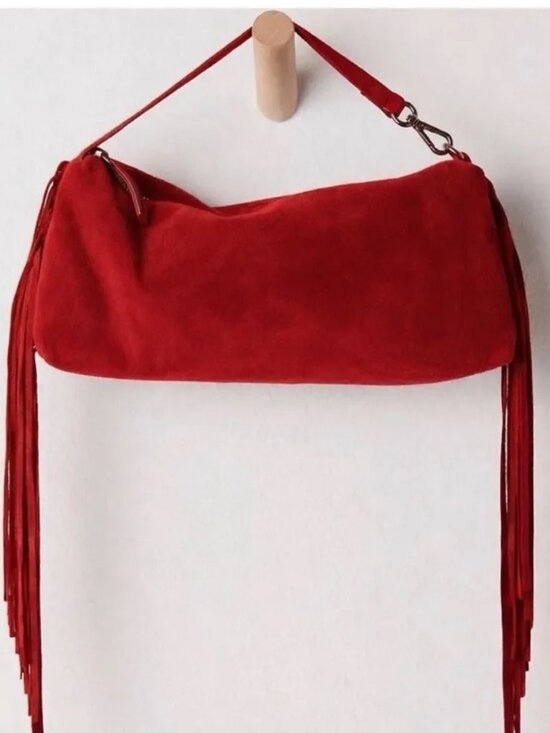 Free People Handbags - NWT Free People Finn Fringed Shoulder Bag in Red